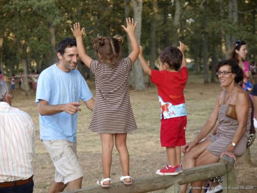 Nava-de-Francia-002-Fiestas-2009-Marina-Mario-Yani